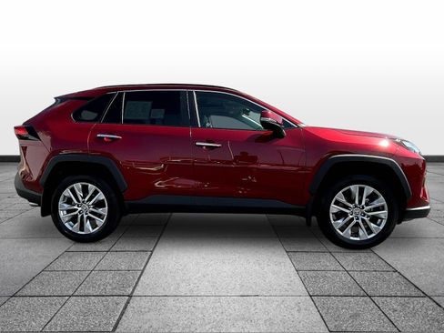 Used 2025 Toyota RAV4 Limited w/ Weather Package AWD/4WD image 4