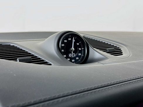 New 2026 Porsche Cayenne E-Hybrid image 17