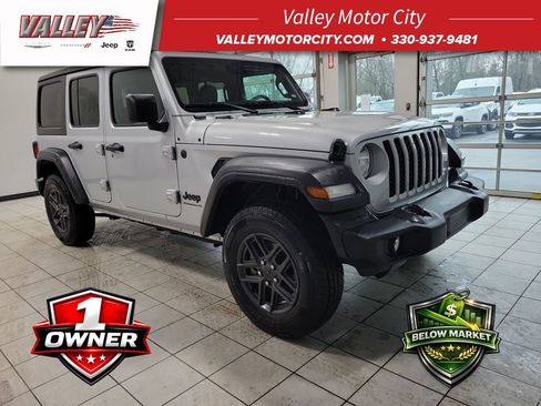 Used 2024 Jeep Wrangler Sport S image 1