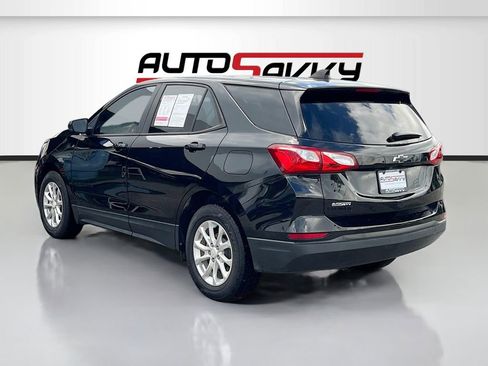 Used 2021 Chevrolet Equinox LS w/ LPO, Blackout Package FWD image 5