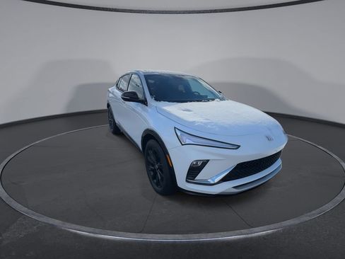 Certified 2024 Buick Envista Sport Touring w/ Convenience I Package image 2