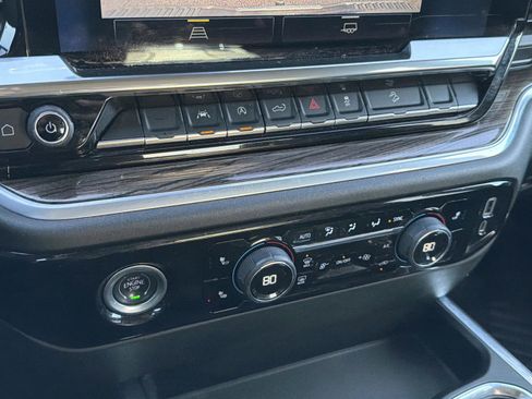 Used 2022 Chevrolet Silverado 1500 RST image 27