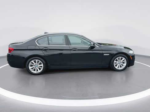 Used 2016 BMW 528i xDrive Sedan AWD/4WD image 9