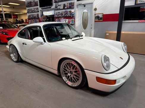 Used 1994 Porsche 911 Carrera 4 image 2