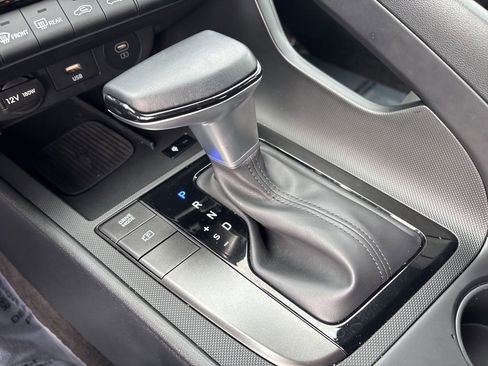 Certified 2025 Hyundai Elantra Sport FWD image 21