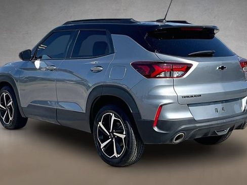 Used 2023 Chevrolet TrailBlazer RS FWD image 9