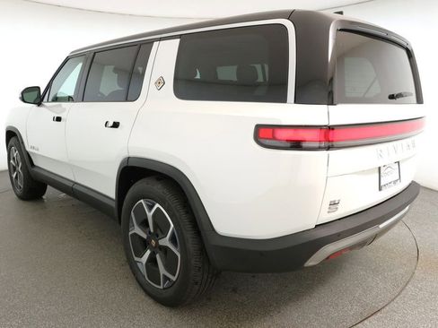 Used 2024 Rivian R1S Adventure image 6