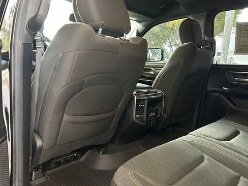 Used 2019 RAM 1500 Big Horn RWD image 36