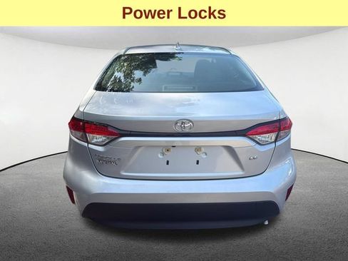 Used 2023 Toyota Corolla LE w/ Carpet Mat Package (TMS) FWD image 11