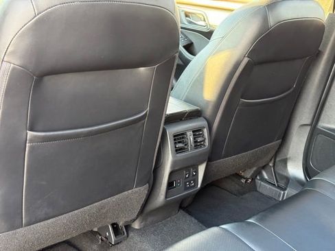 Used 2022 Nissan Rogue Platinum w/ Head-Up Display Package image 28