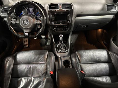 Used 2012 Volkswagen Golf 4-Door image 14