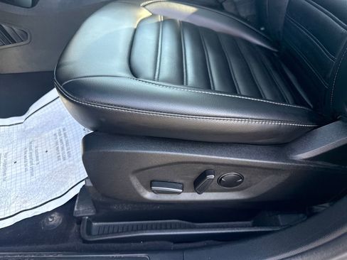 Used 2024 Ford Edge SEL w/ Convenience Package image 31