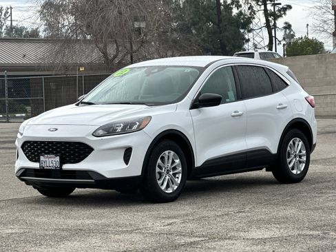 Certified 2022 Ford Escape SE w/ Convenience Package image 9