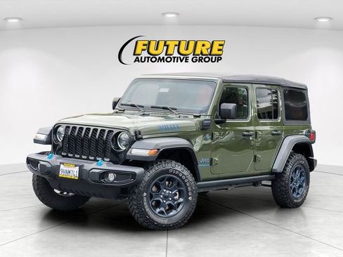 Used 2023 Jeep Wrangler Unlimited AWD/4WD image 3