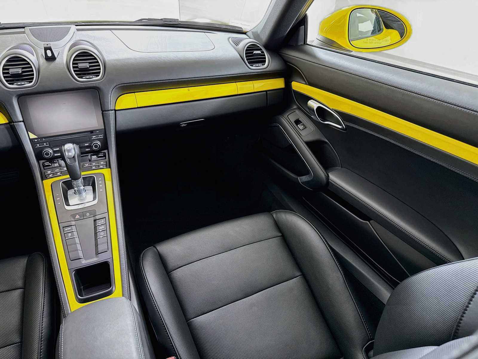 Certified 2023 Porsche 718 Cayman RWD image 23