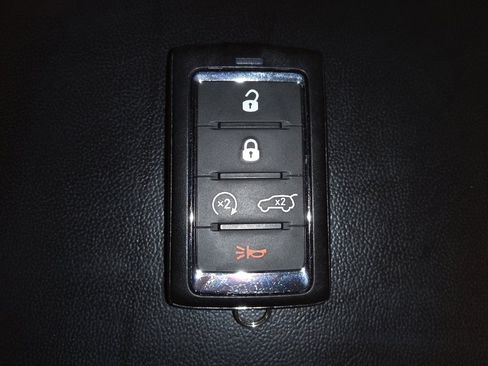 Used 2022 Jeep Grand Cherokee Limited 4xe image 32