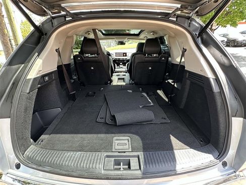 Certified 2024 Acura MDX SH-AWD w/ Technology Package image 31