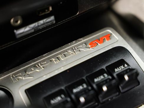 Used 2011 Ford F150 Raptor w/ Raptor Plus Pkg image 33