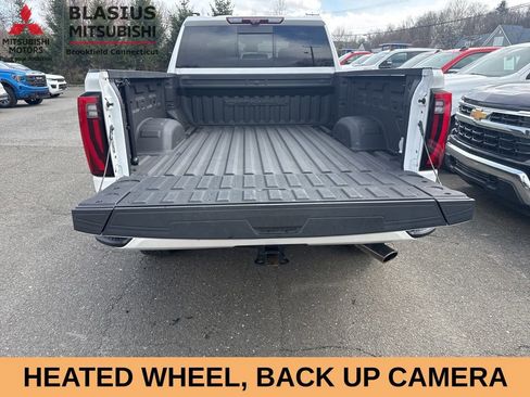 Used 2024 GMC Sierra 2500 Denali w/ Denali Reserve Package AWD/4WD image 7