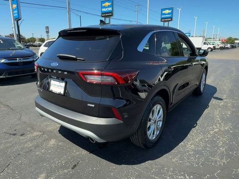Used 2023 Ford Escape Active w/ Cold Weather Package FWD image 8