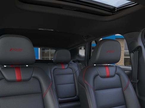 New 2026 Chevrolet Trax RS w/ Sunroof Package FWD image 24