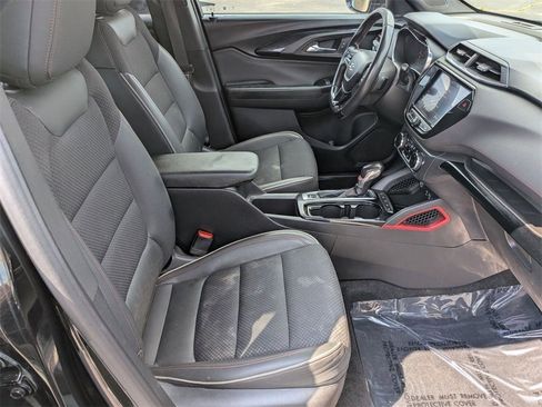 Used 2021 Chevrolet TrailBlazer RS w/ Convenience Package image 31