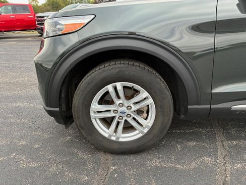 Used 2023 Ford Explorer XLT w/ Equipment Group 202A image 13