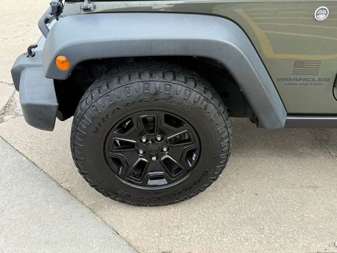 Used 2015 Jeep Wrangler Unlimited Sport image 38