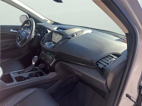 Used 2017 Ford Escape Titanium image 13