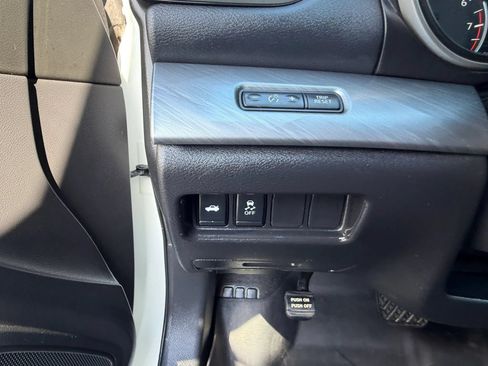 Used 2018 Nissan Maxima 3.5 S FWD image 13