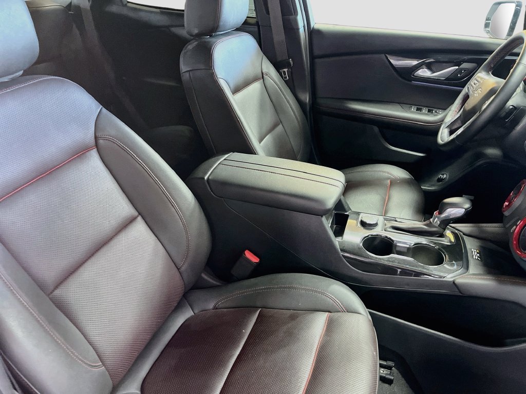 Used 2023 Chevrolet Blazer RS FWD image 28