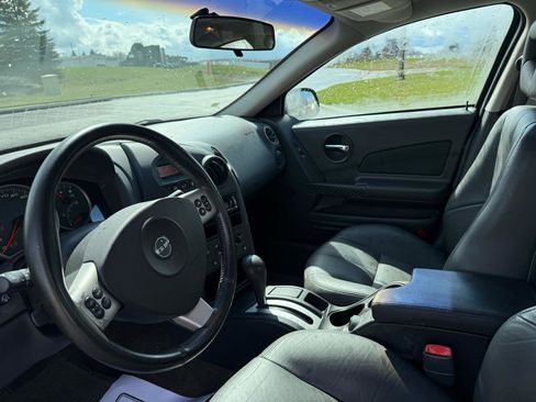 Used 2004 Pontiac Grand Prix GT2 w/ Leather Trim Pkg image 11