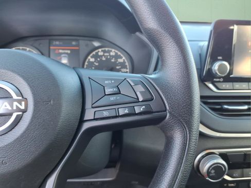 Used 2024 Nissan Altima 2.5 S image 15