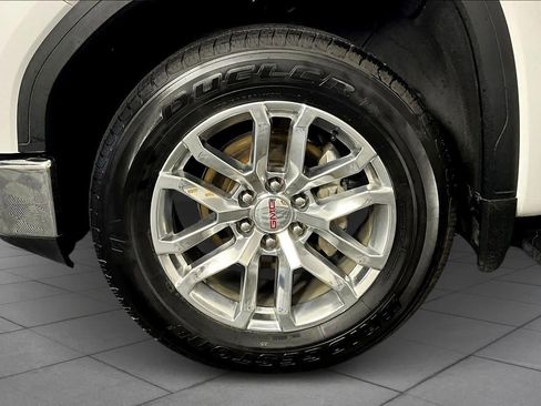 Used 2019 GMC Sierra 1500 SLT w/ SLT Premium Package image 10