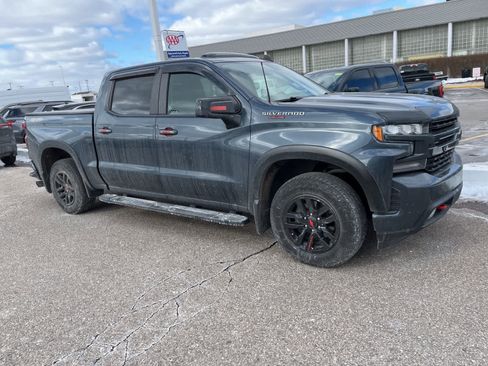 Used 2019 Chevrolet Silverado 1500 RST image 18