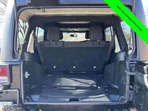 Used 2018 Jeep Wrangler Unlimited Sahara w/ Dual Top Group image 29