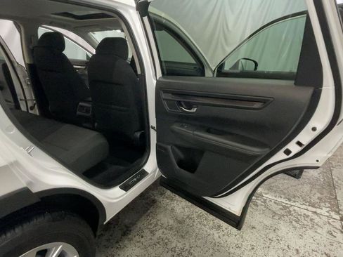 Certified 2025 Honda CR-V EX image 20