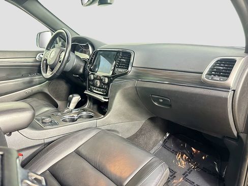 Used 2020 Jeep Grand Cherokee Limited w/ Premium Lighting Group image 38