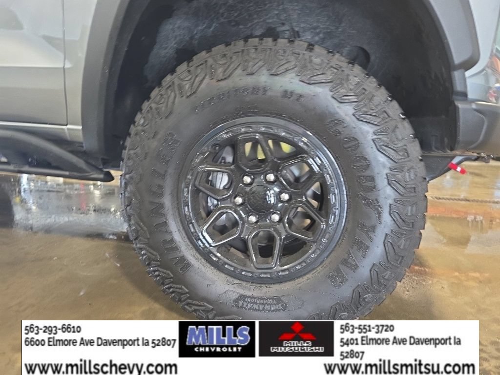 Used 2026 Chevrolet Colorado ZR2 w/ ZR2 Bison Edition AWD/4WD image 22