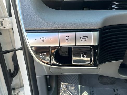 Used 2024 Hyundai Ioniq 5 SEL AWD/4WD image 29