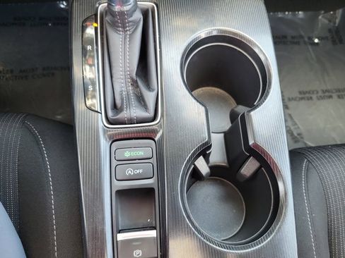 Certified 2024 Honda Civic EX image 32