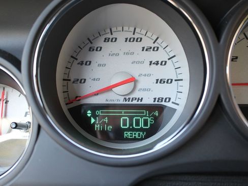 Used 2008 Dodge Challenger SRT8 image 26