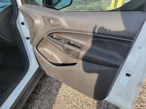 Used 2016 Ford Transit Connect XL image 19