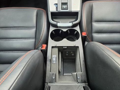 Used 2023 Porsche Macan Turbo AWD/4WD image 27