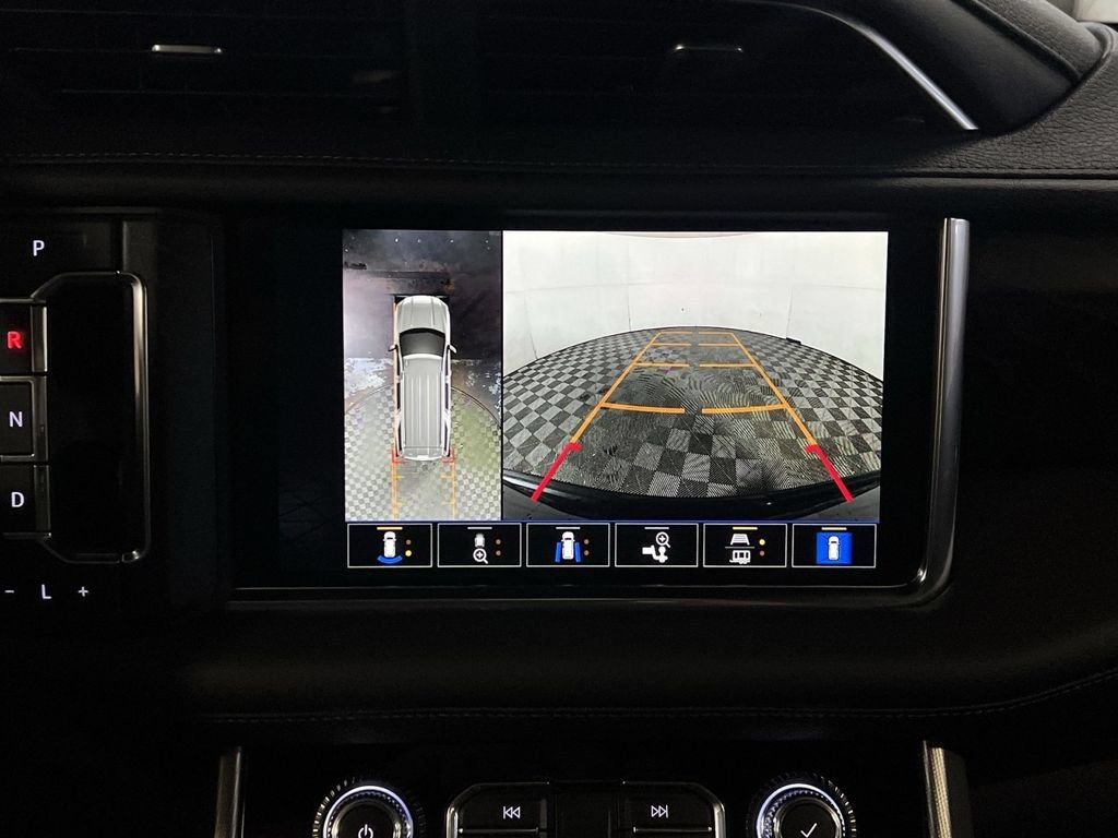 Used 2022 GMC Yukon Denali AWD/4WD image 19