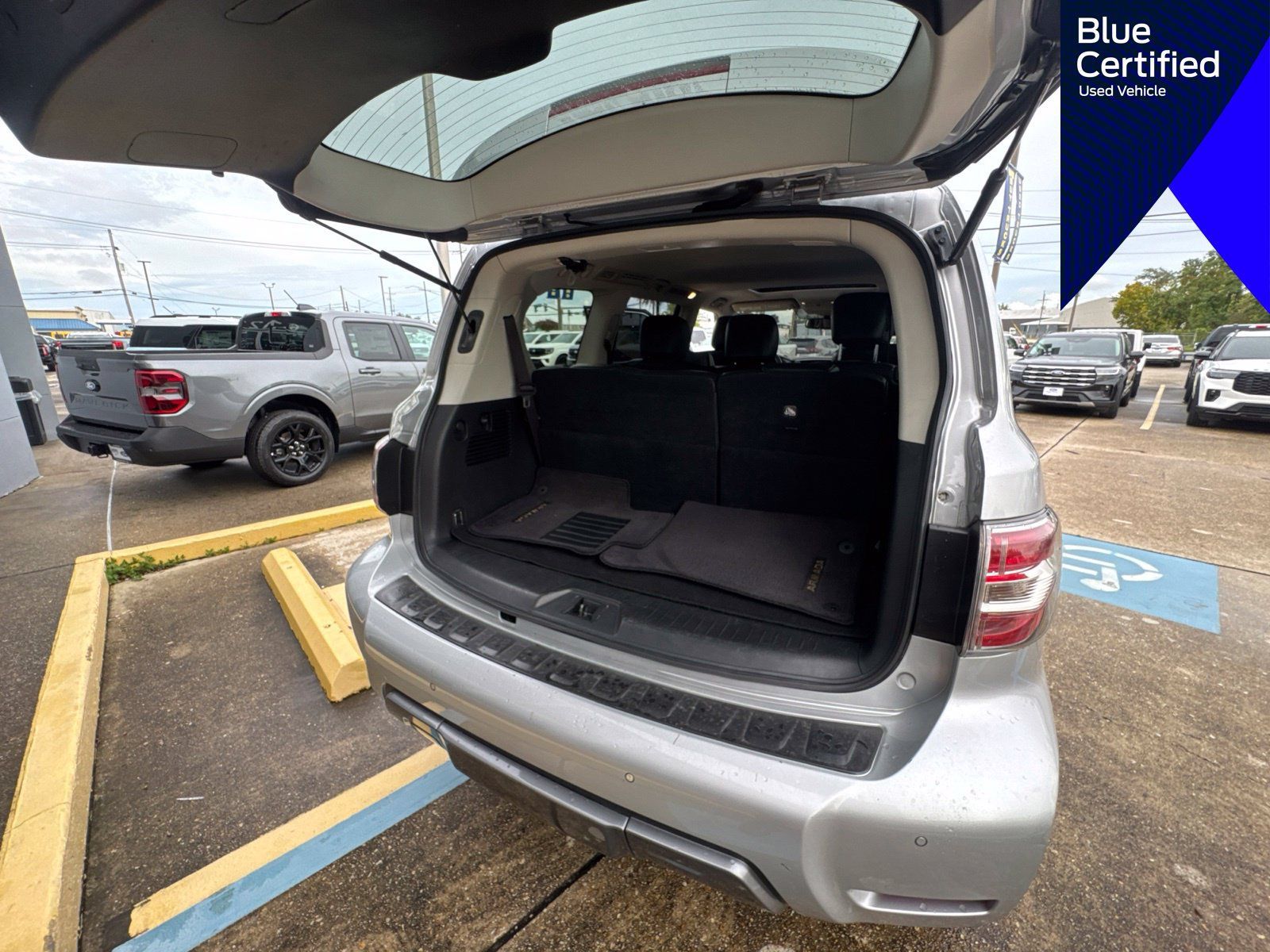 Used 2019 Nissan Armada SL w/ Premium Package RWD image 39