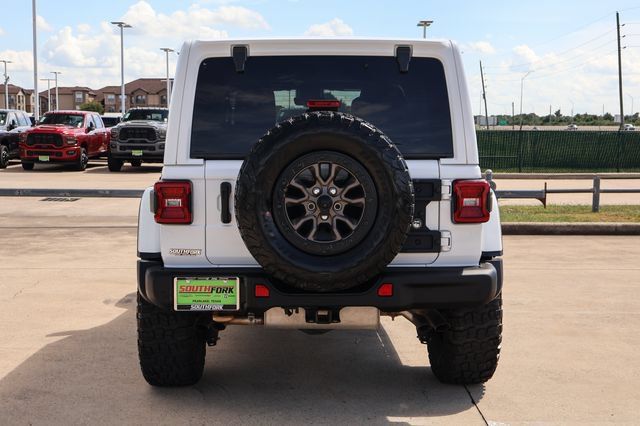Used 2022 Jeep Wrangler Unlimited Rubicon AWD/4WD image 5