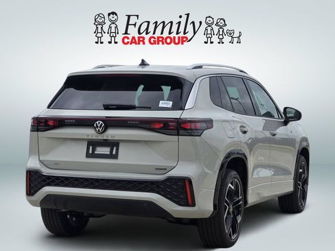 New 2026 Volkswagen Tiguan SEL R-Line AWD/4WD image 4