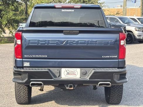 Used 2021 Chevrolet Silverado 1500 Custom Trail Boss AWD/4WD image 7