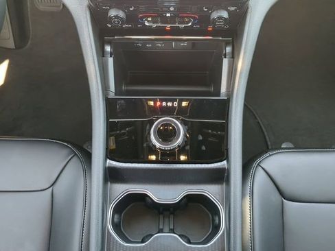 New 2025 Jeep Grand Cherokee Limited w/ Black Appearance Package RWD image 22
